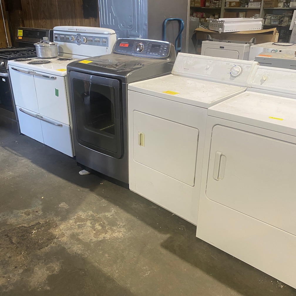 Washers and dryers available at MRNU